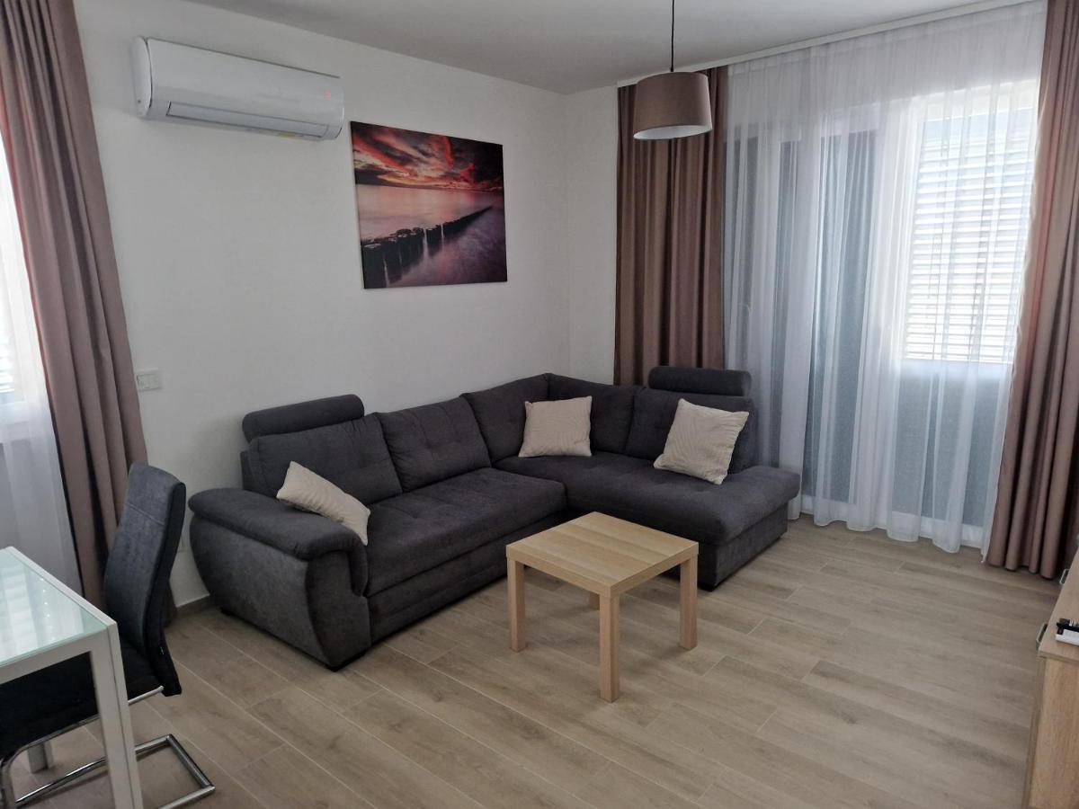 Villa Toni Biograd Na Moru Eksteriør bilde